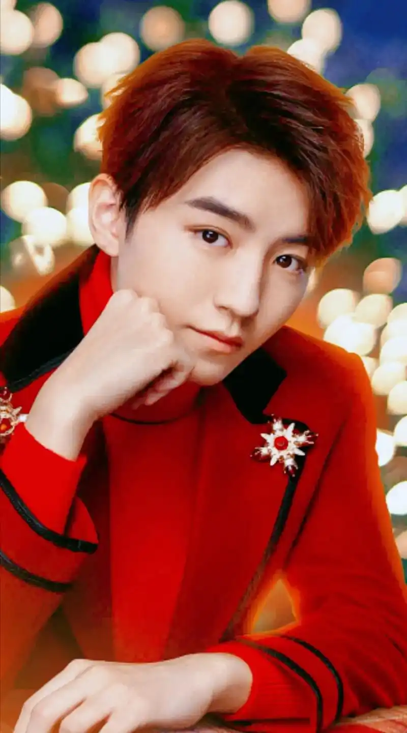 代言模特为非卖品#王俊凯王源易烊千玺 #壁纸 - 抖音