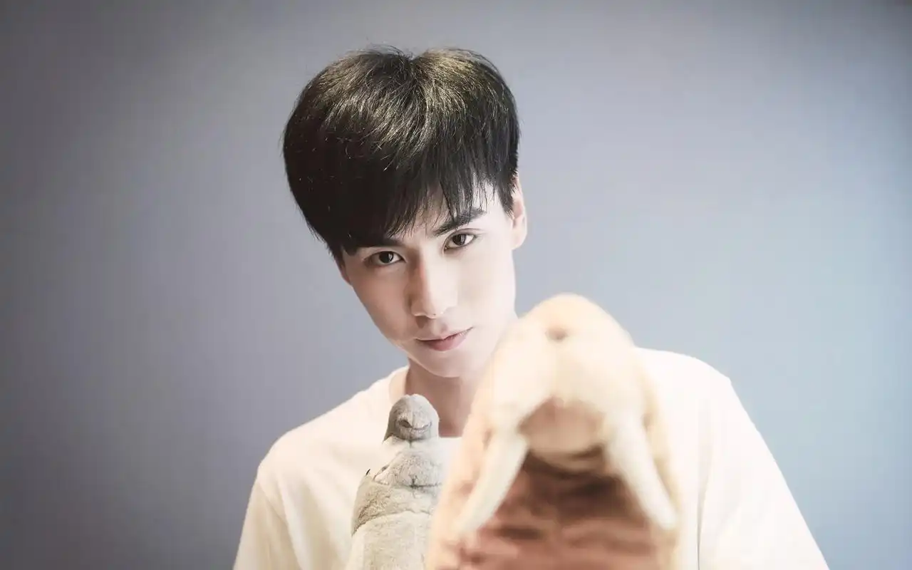 大陆明星,帅气,帅哥,写真,演员,小鲜肉,大陆男明星,胡一天,壁纸,1920x