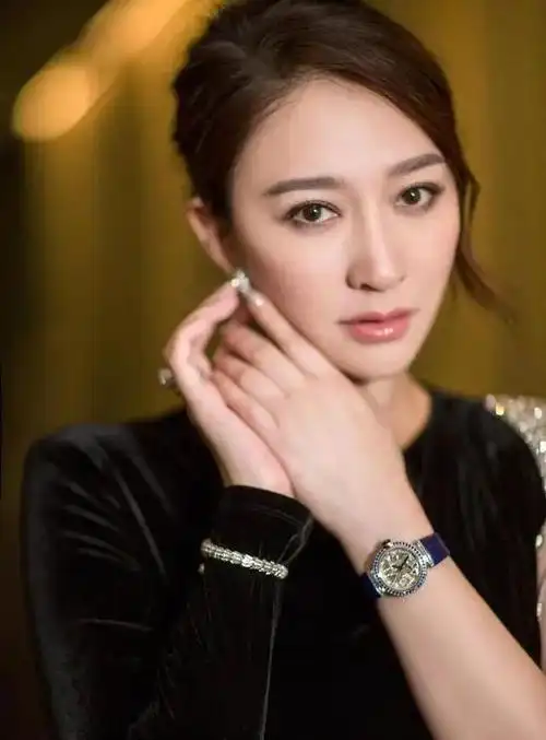 戏王之王百度影音,万腾阁荷兰设计师(被戏称为"年代戏卷王"的殷桃)