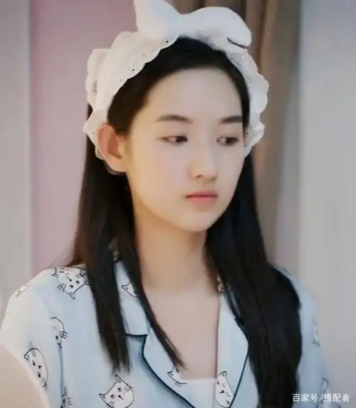 少年派邓小琪脱茧成蝶的美搭学学你也可以成为校园美少女