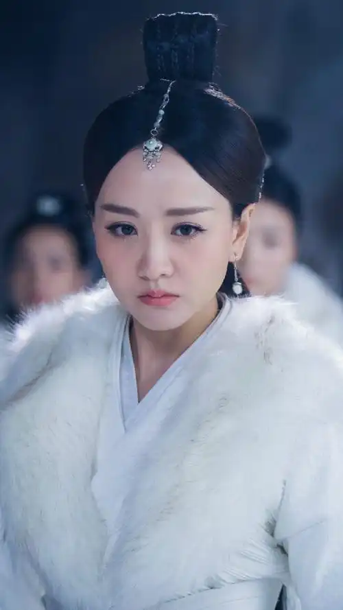 杨蓉飞刀又见飞刀