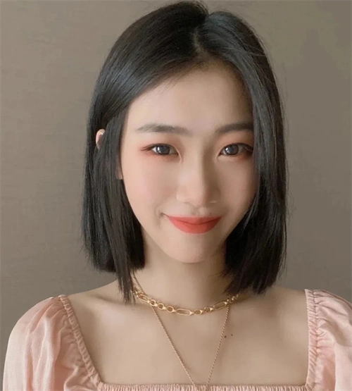 初恋短发大势流行 增添青春文艺感_日韩发型 - 美发站