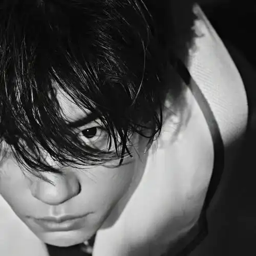 易烊千玺|高级质感头像