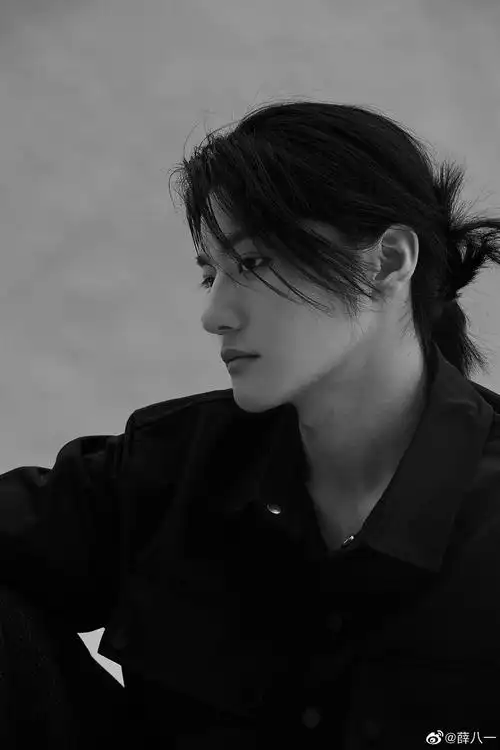 没人比他更适合古装了【看看薛八一吧】.