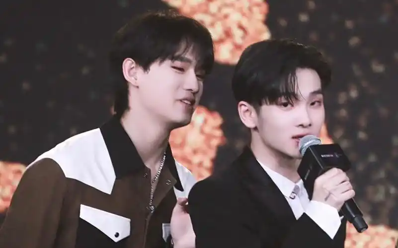 r1se姚琛周震南那得杠吧