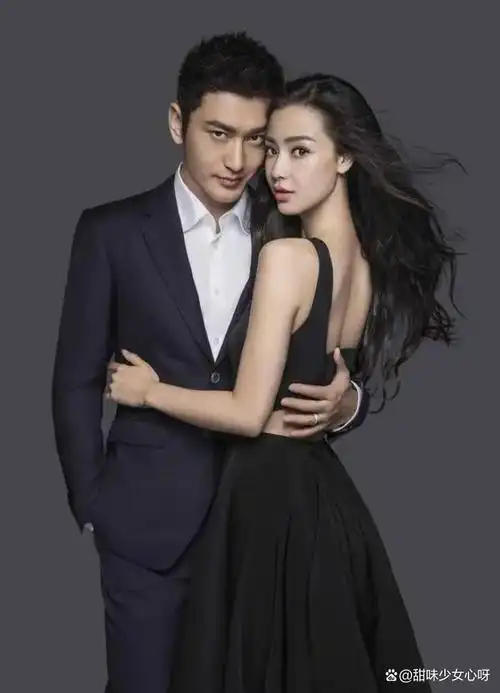 这一夜杨颖面子碎一地,咖位降级与杨超越同座,憔悴迷茫全写脸上