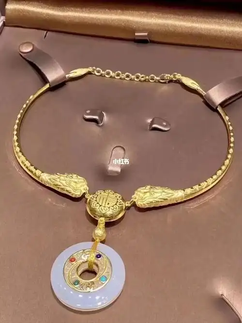 周大福宝宝项圈