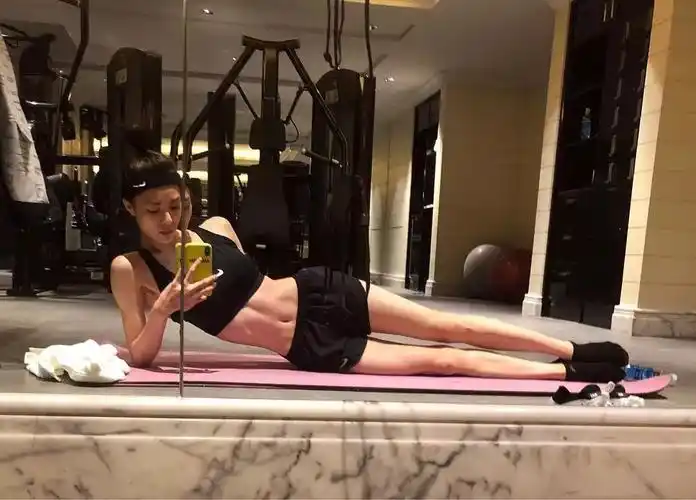 合影杀手钟楚曦教你如何才能制胜