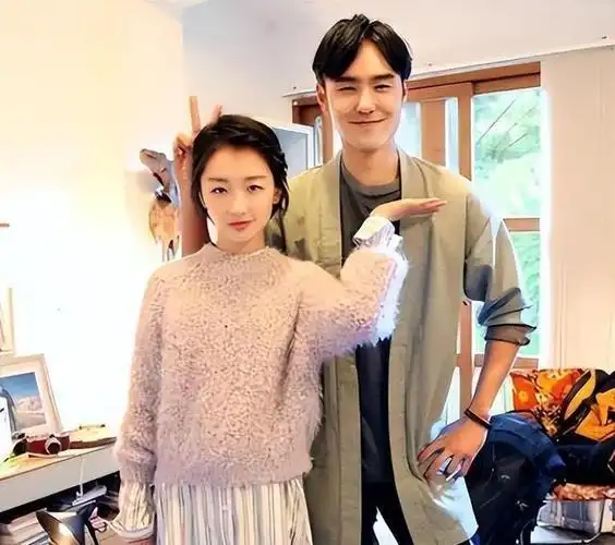 "绯闻连连",31岁的周冬雨,凭什么在娱乐圈混得风生水起?