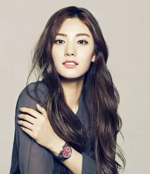 世界第一美女!林珍娜,可真是性感饱满啊!