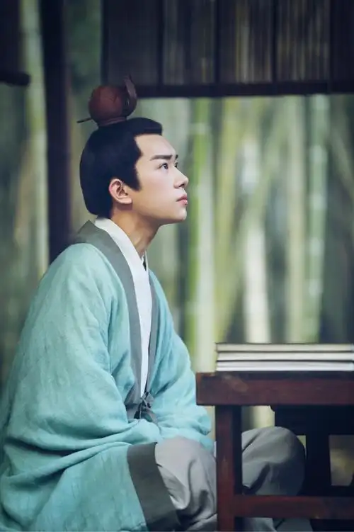 易烊千玺古风壁纸