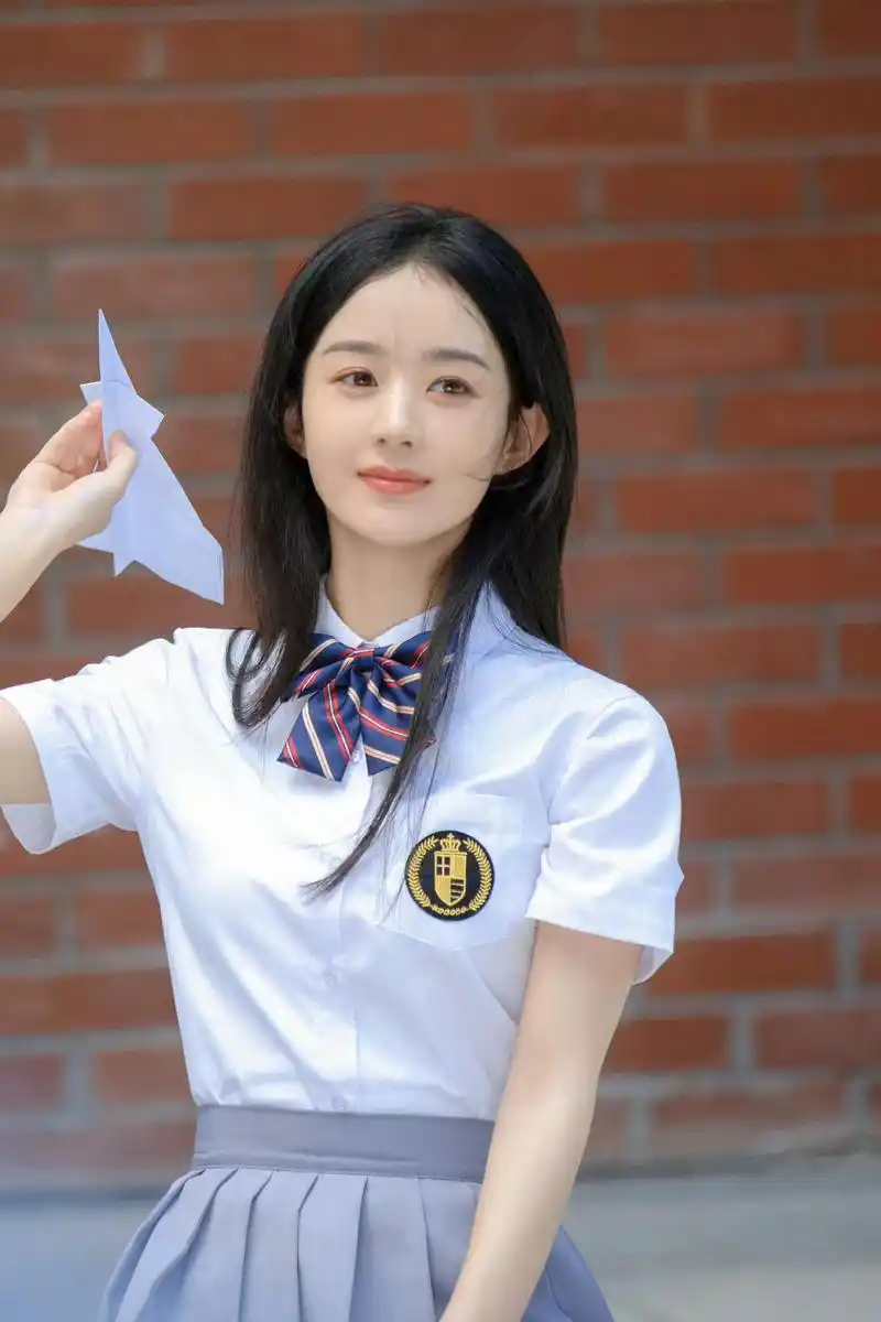 当内娱女明星穿上校服后,谁才是你心目中的校花?