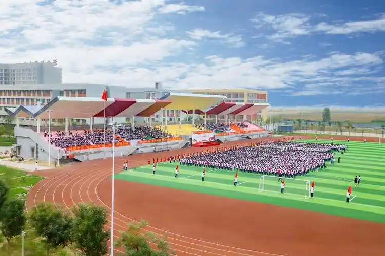 领衔石家庄精英中学团队 倾力打造邢台精英中学