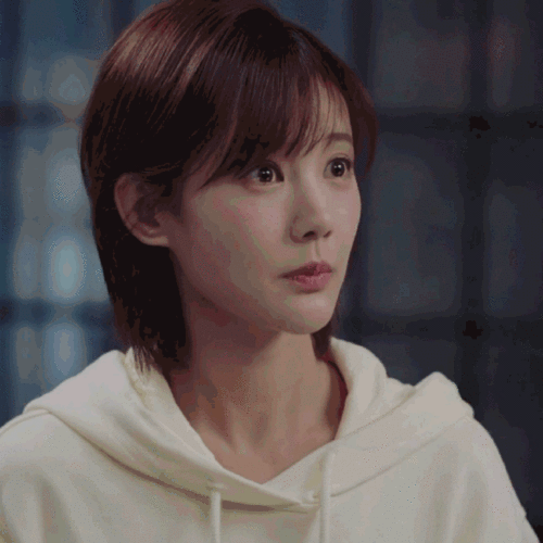 李一桐为艾情祈祷爱情顺利