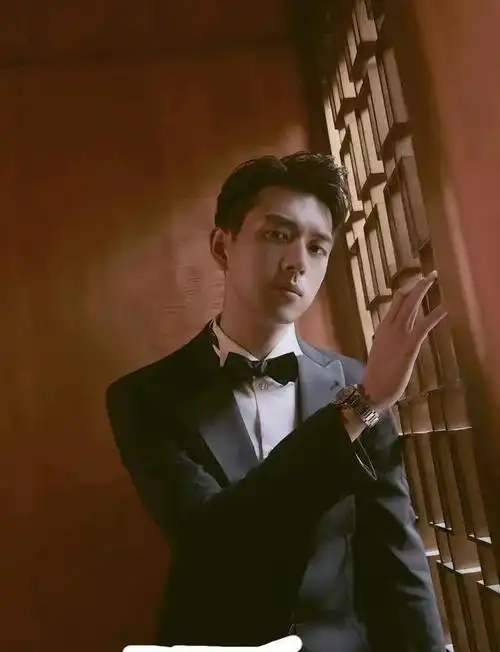 最帅男艺人排名,李现15,邓为12,张艺兴第6,酷盖第2|乐器|女明星_网易