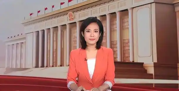 喜欢看新闻联播的朋友应该对宝晓峰这个名字并不陌生吧,她主持过不少