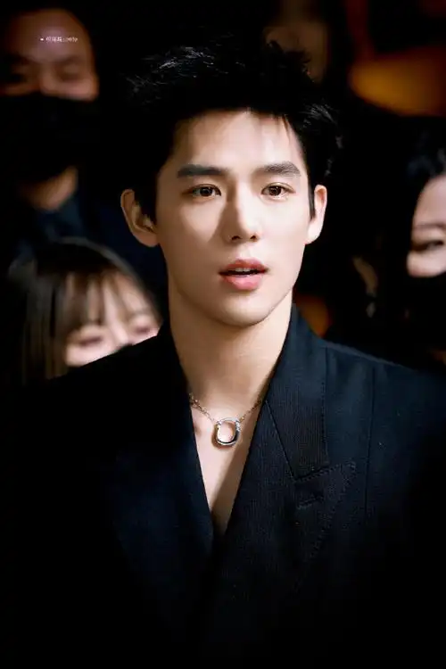 青年演员王安宇##智族gq moty年度人物盛典