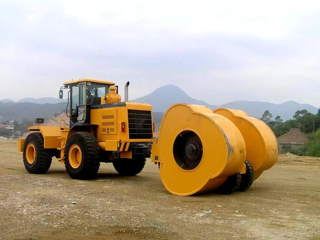 在实际施工过程中,需综合考虑这些因素,合理确定碾压遍数以保证工程