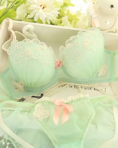 文胸套装聚拢内衣内裤甜美可爱花朵刺绣雪纺送插片春夏绿