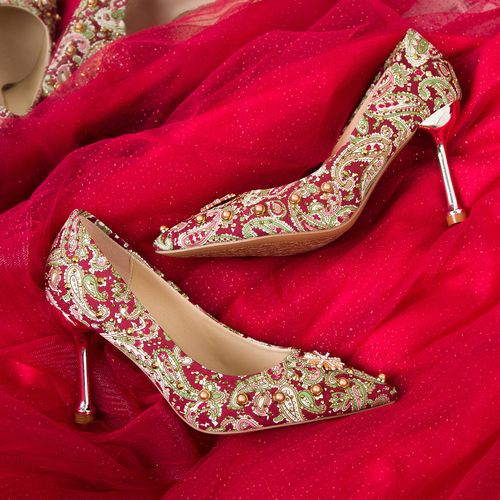 秀禾婚鞋女2022年新款红色高跟鞋中式结婚鞋子不累单鞋