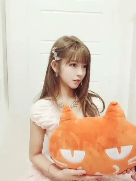 韩国女孩yurisa再发美照 逆天颜值引热议【组图】 (3)