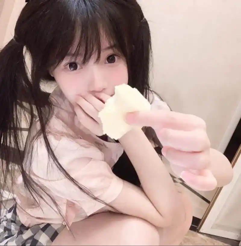 如果什么都会变 我想说谢谢你陪我的那些天#女生头像 #萝莉