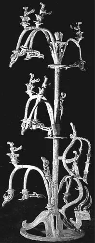 三星堆出土的青铜太阳树