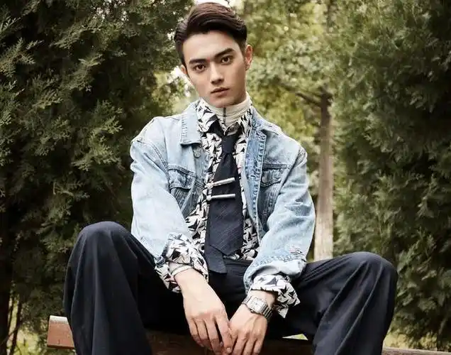 赘肉,肚腩,白斩鸡,这7位演员身材"没料"还敢露肉,自信过头