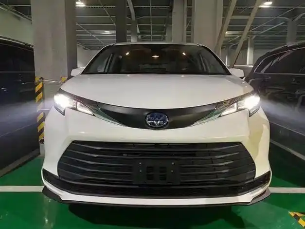2022款丰田塞纳25l混动版美版最新优惠