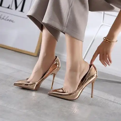 欧美2017夏季新款银色超细跟尖头香槟高跟鞋性感百搭浅口女单婚鞋