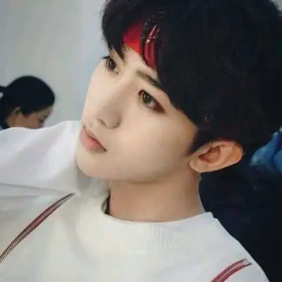 高冷帅气有个性的帅哥头像2020最新 暧昧倒过来读是没爱