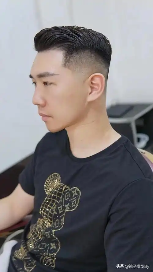 男生自然卷发型设计图,男生发型推荐/日系羊毛卷少年感十足 - 冷求网