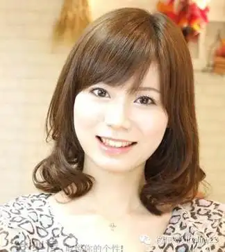 国字脸女生适合的发型,修颜又减龄!