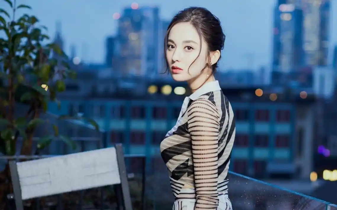 古力娜扎完美身材图片壁纸19