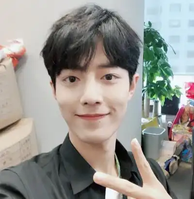 少女头像可爱肖战