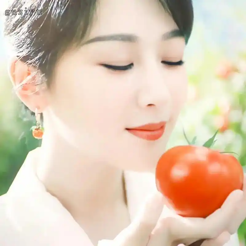 杨紫  初见家有儿女,一直在我心中从未改变过,希望你每天都 - 抖音