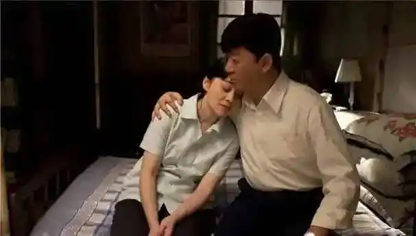 父母爱情中的穿帮镜头让你哭笑不得要爆笑