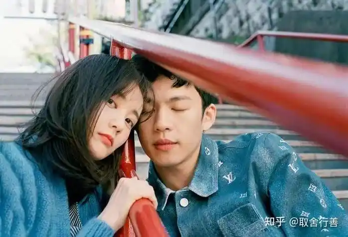 如何评价李鸿其?