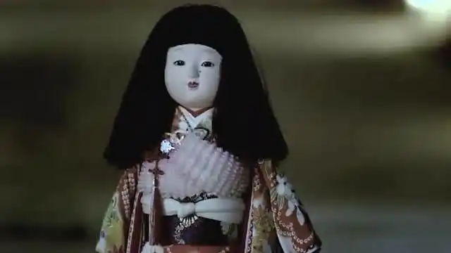 灵魂摆渡:男人这样称呼鬼娃娃,地上还躺着一具蒙面女尸