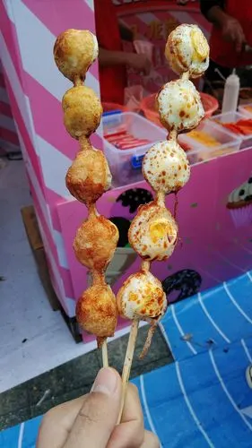 美食插画小吃-香酥鹌鹑蛋