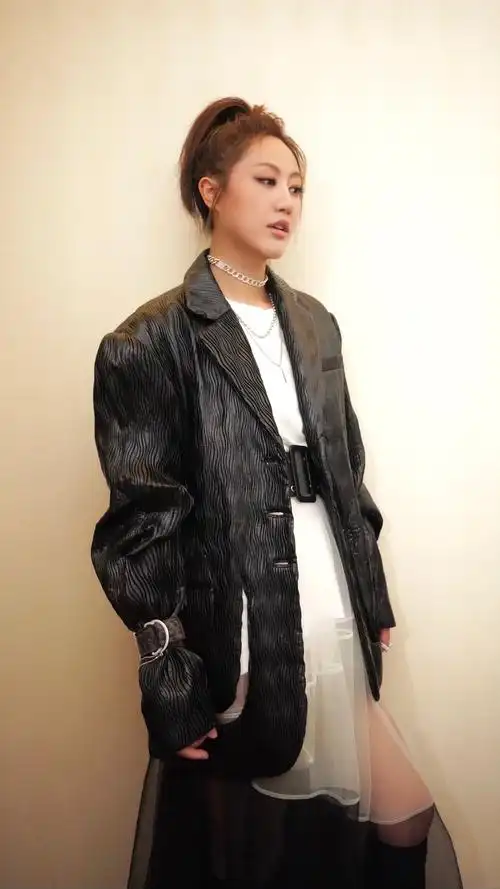 陈粒麦田音乐节 - 堆糖,美图壁纸兴趣社区