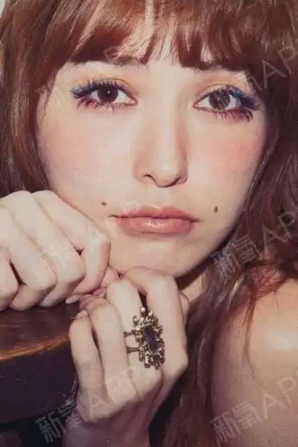 美学标准讨论美人痣到底要不要点呢长在哪里算美人痣