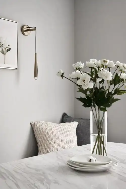 西安室内设计师张宁国:329㎡纯粹灰白调住宅,打造安静优雅的家