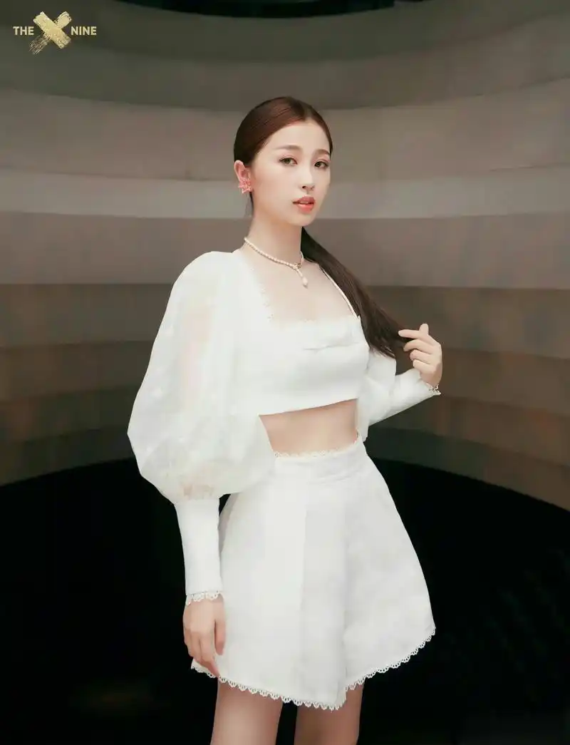 虞书欣vs孔雪儿 你更pick哪一位? 676767