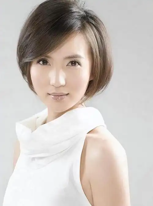 消失已久嫁大8岁富豪连生三胎的陈好