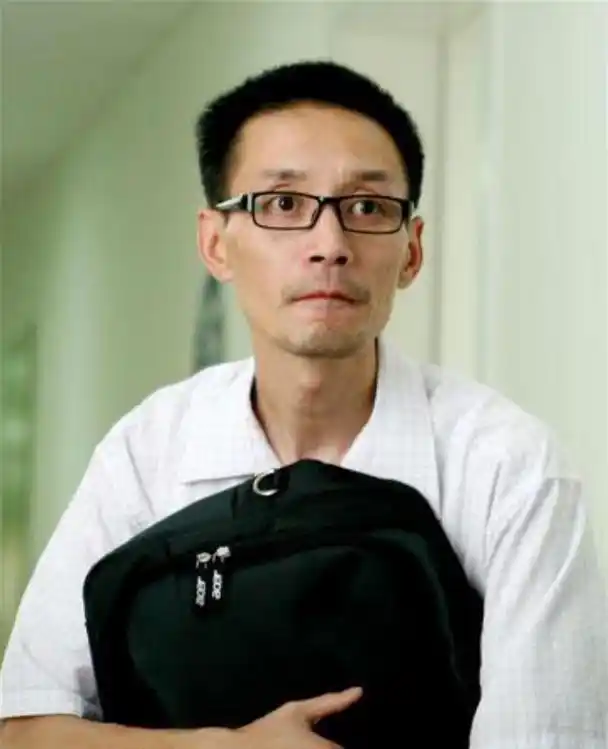 演员田小洁:出道22年低调无绯闻,对江珊一见钟情,待继女如亲生