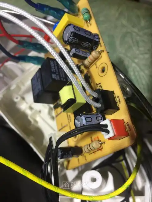 苏泊尔cfxb40fc82675电饭煲维修