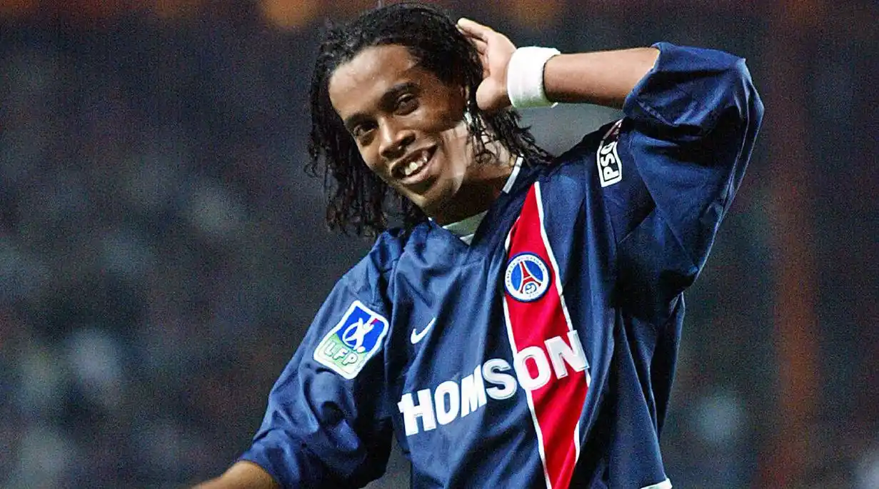 小罗41岁生日快乐还记得小罗在巴黎的精彩表现么