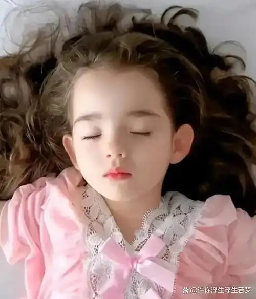 百万网红黄允知:中国心因父爱而坚定,爸爸是中国人我就是中国人