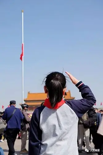 防空警报响彻北京!共悼逝者,寄托哀思